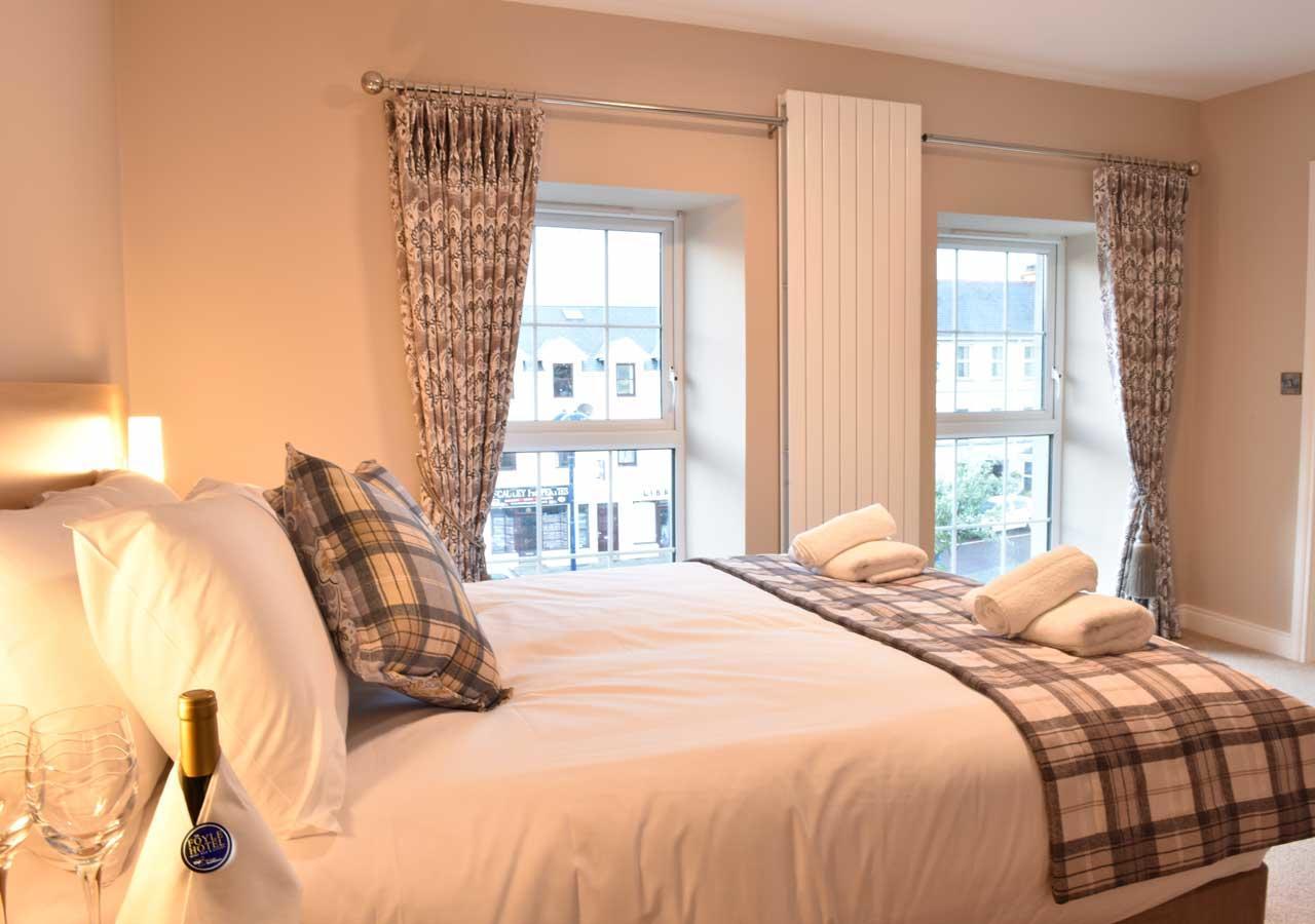 Foyle Hotel Мовилл Экстерьер фото