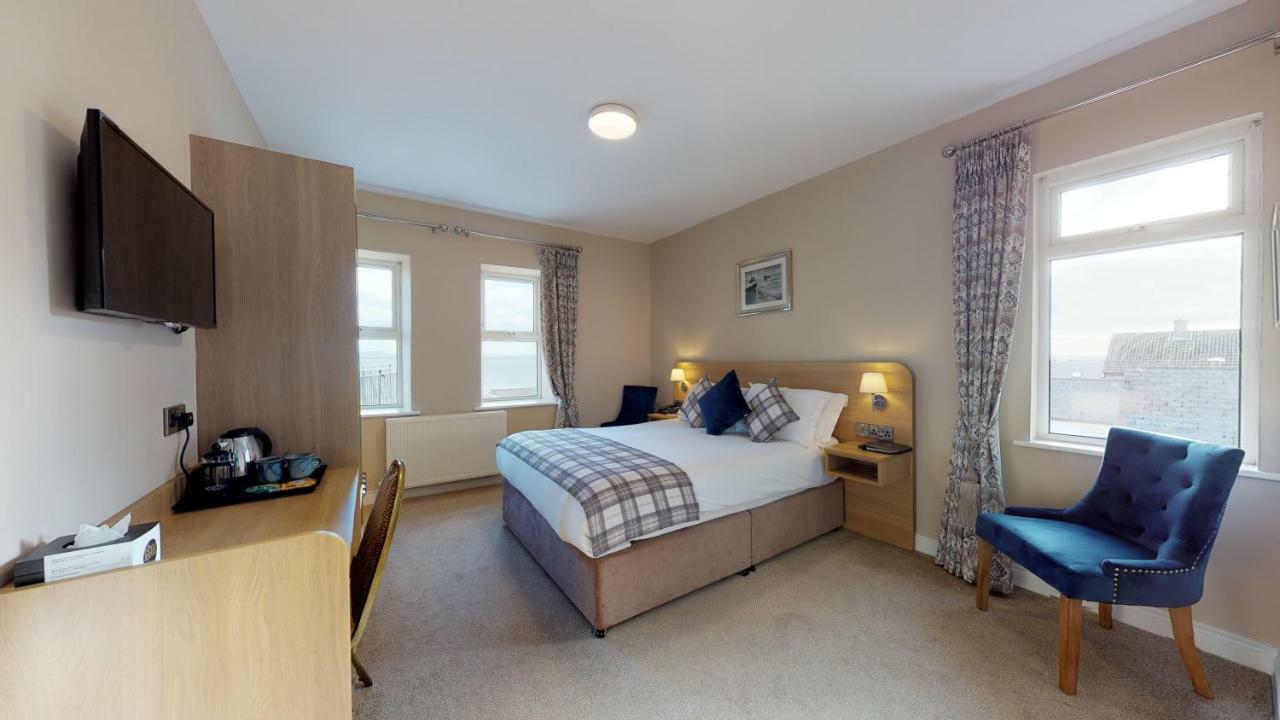Foyle Hotel Мовилл Экстерьер фото